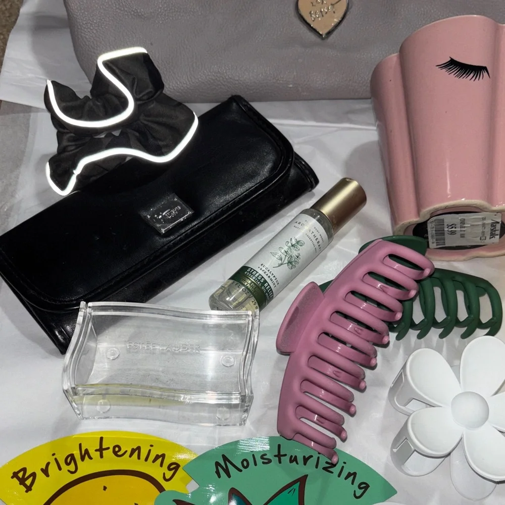 Beauty & Self-Care Bundle – Mixed Accessories + New Cosmetics